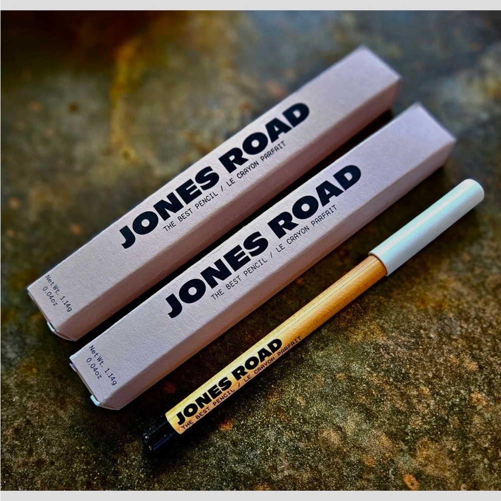 Jones Road: The Best Pencil in Black Eyeliner (2 Pencils)
